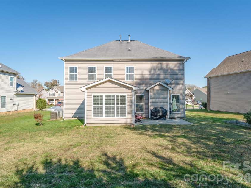 2441 Chatham Drive, Fort Mill, SC 29707.  MLS# CAR4347298, YatesRealty ID 20222. 