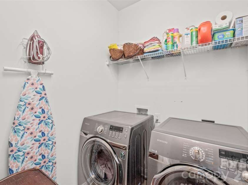 2441 Chatham Drive, Fort Mill, SC 29707.  MLS# CAR4347298, YatesRealty ID 20222. Second floor laundry room 