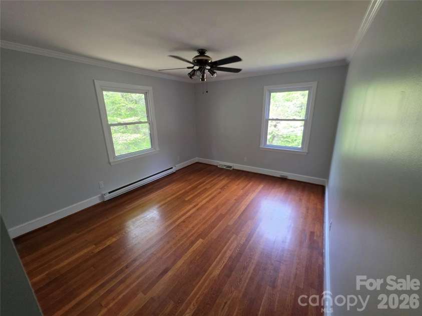 110 Crestwood Drive, Chester, SC 29706.  MLS# CAR4355972, YatesRealty ID 20223. 