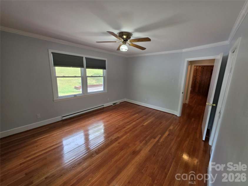 110 Crestwood Drive, Chester, SC 29706.  MLS# CAR4355972, YatesRealty ID 20223. 