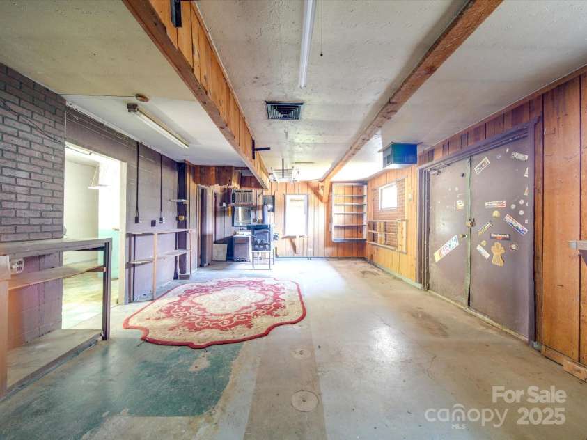 12770 Bringle Ferry Road, Richfield, NC 28137.  MLS# CAR4155972, YatesRealty ID 20224. 