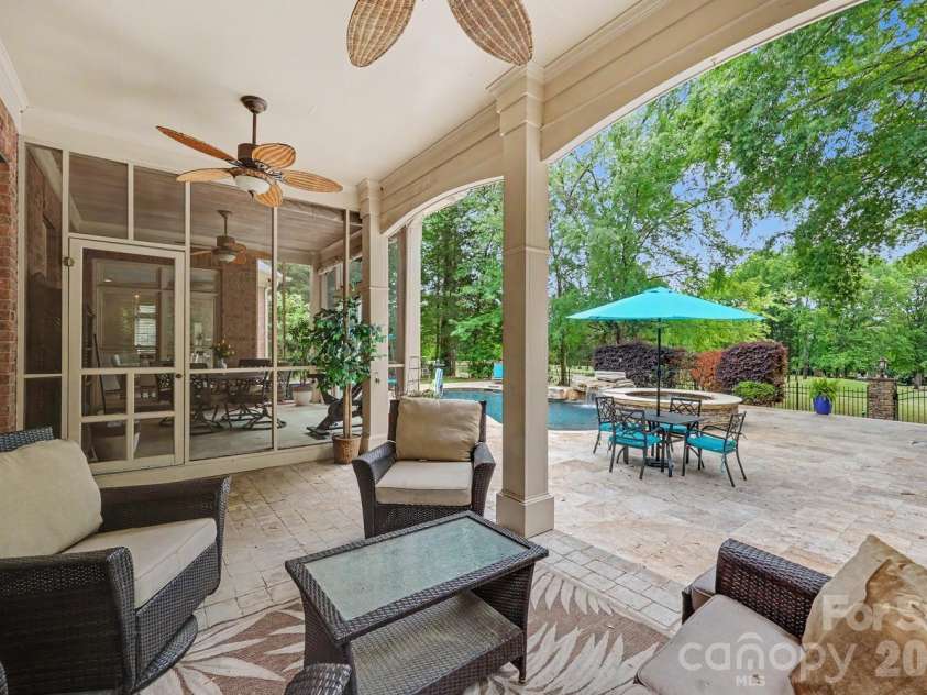10615 Lederer Avenue, Charlotte, NC 28277.  MLS# CAR4370417, YatesRealty ID 20225. 