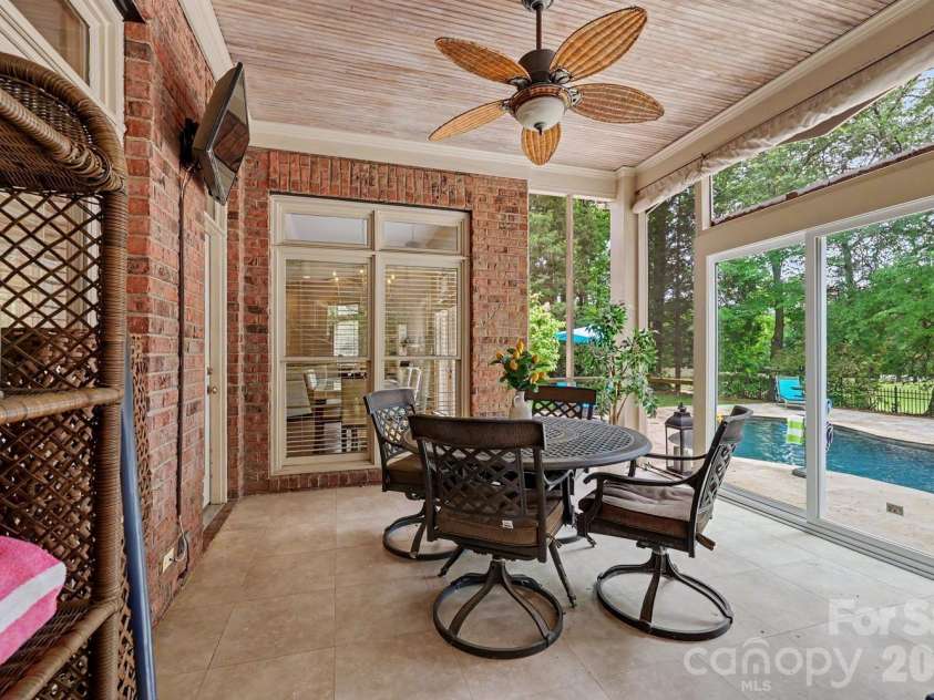 10615 Lederer Avenue, Charlotte, NC 28277.  MLS# CAR4370417, YatesRealty ID 20225. 