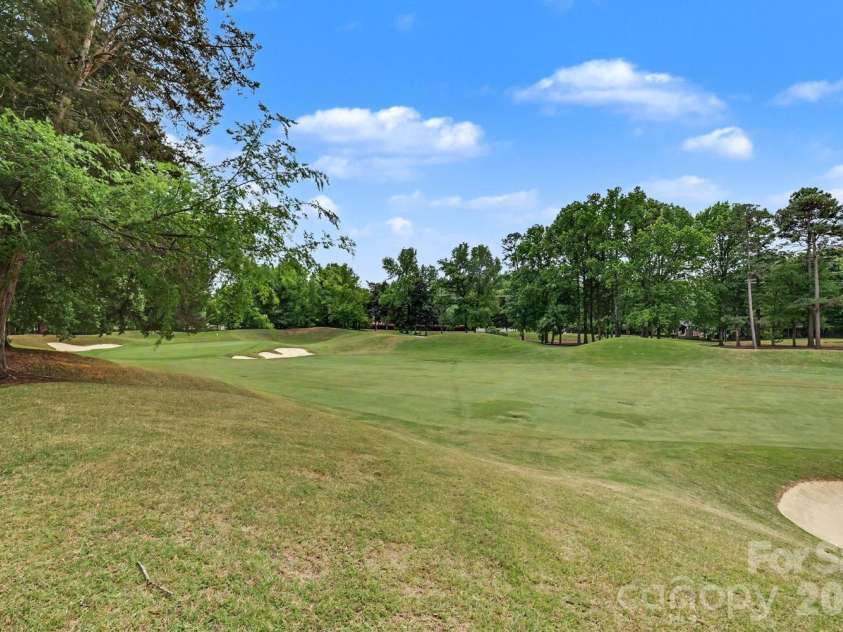 10615 Lederer Avenue, Charlotte, NC 28277.  MLS# CAR4370417, YatesRealty ID 20225. 