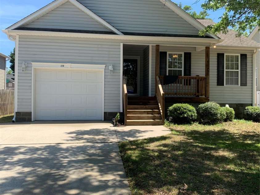 236 35th Street, Oak Island, NC 28465.  MLS# CAR4254454, YatesRealty ID 20226. 