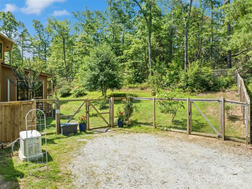 2675 Holbert Cove Road, Saluda, NC 28773.  MLS# CAR4275834, YatesRealty ID 20226. 