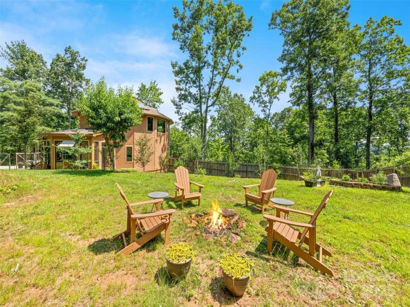 2675 Holbert Cove Road, Saluda, NC 28773.  MLS# CAR4275834, YatesRealty ID 20226. 