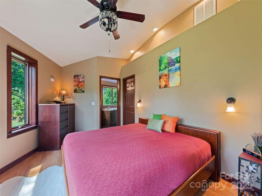 2675 Holbert Cove Road, Saluda, NC 28773.  MLS# CAR4275834, YatesRealty ID 20226. 