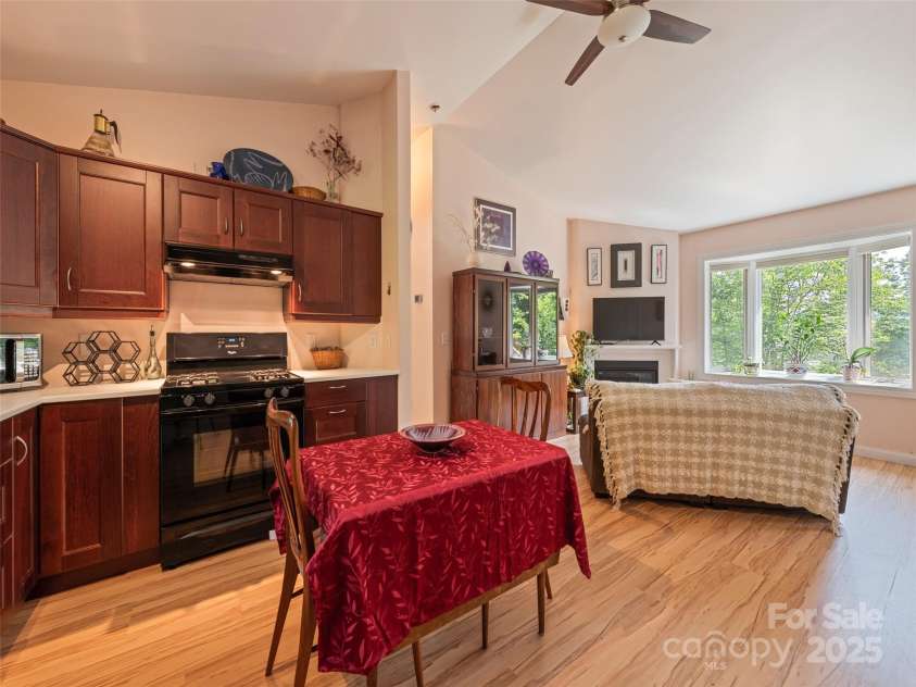 2675 Holbert Cove Road, Saluda, NC 28773.  MLS# CAR4275834, YatesRealty ID 20226. 