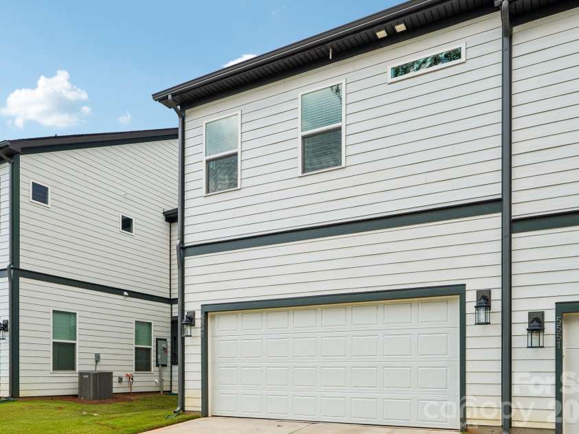 5549 Wolfpack Alley, Indian Land, SC 29707.  MLS# CAR4359811, YatesRealty ID 20227. 5549 Wolfpack Alley ~ Ready Now