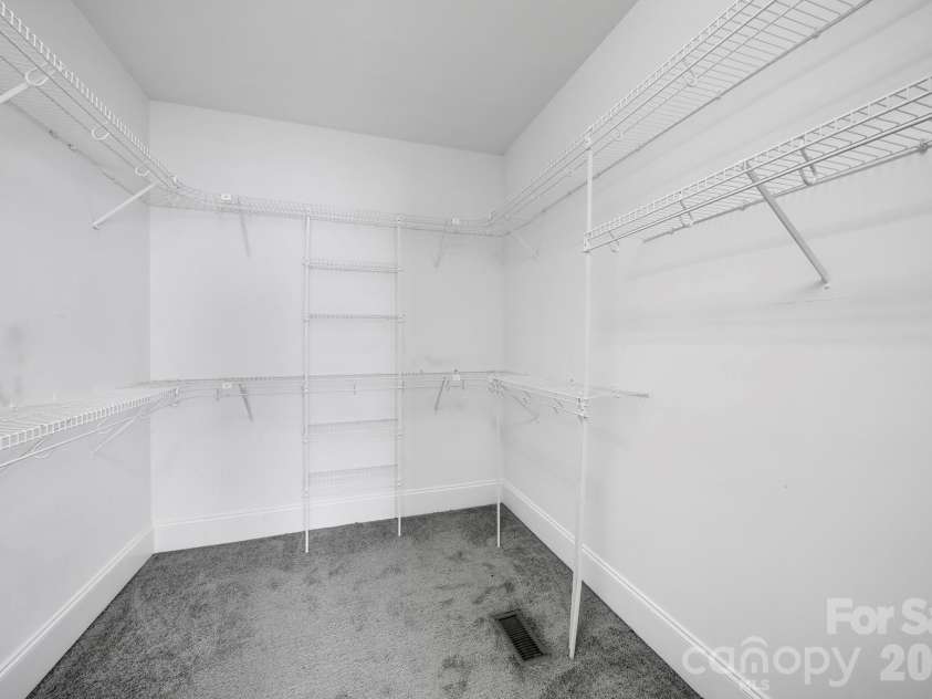 12509 Stirling Trace Court, Charlotte, NC 28277.  MLS# CAR4354577, YatesRealty ID 20229. 