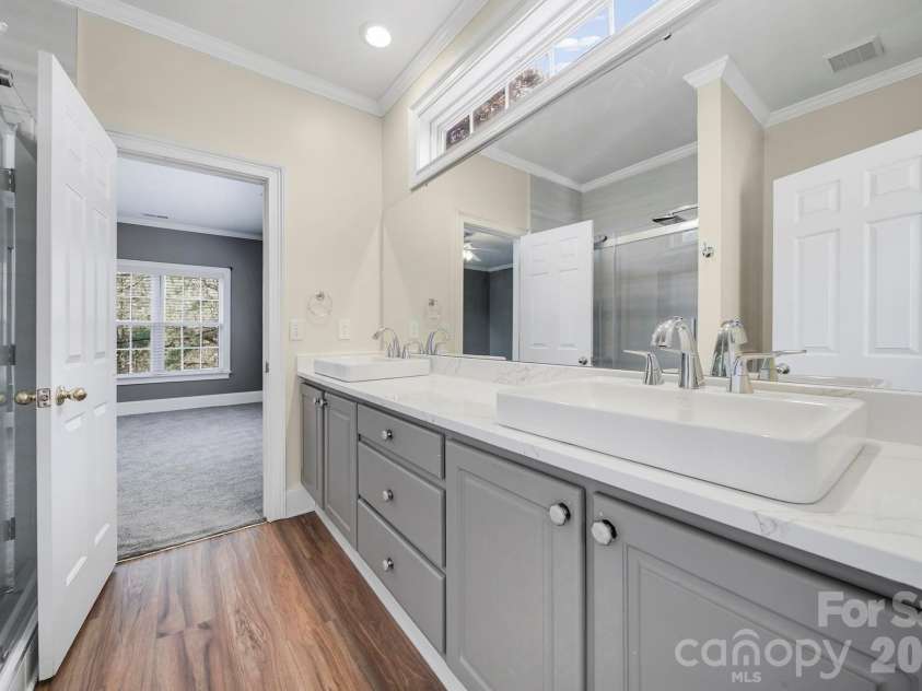 12509 Stirling Trace Court, Charlotte, NC 28277.  MLS# CAR4354577, YatesRealty ID 20229. 