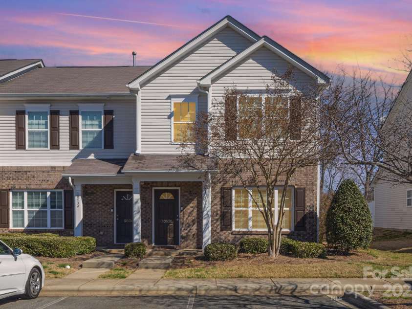 10530 Stoneacre Court, Pineville, NC 28134.  MLS# CAR4231237, YatesRealty ID 2023. Welcome to 10530 Stoneacre Court!