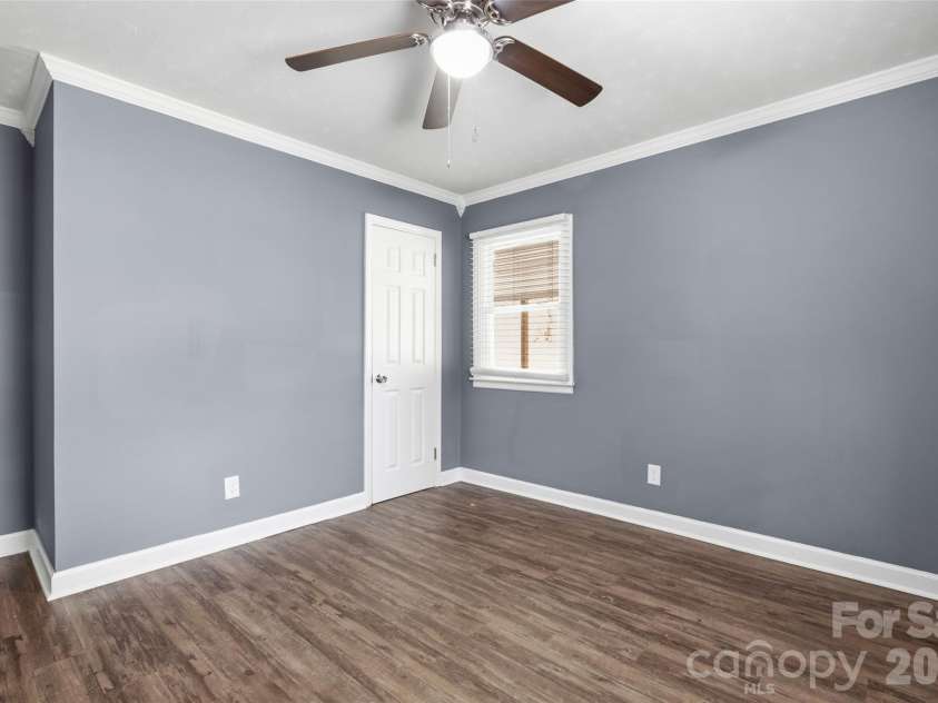 504 Bridges Drive, Kings Mountain, NC 28086.  MLS# CAR4349621, YatesRealty ID 2023. 