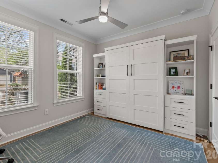 316 Dotger Avenue, Charlotte, NC 28204.  MLS# CAR4367499, YatesRealty ID 20230. 