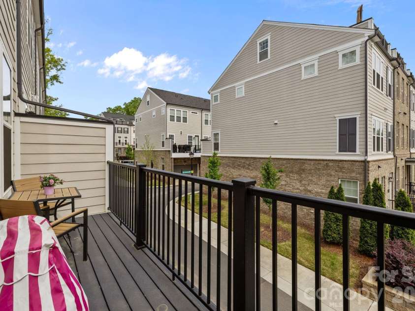 316 Dotger Avenue, Charlotte, NC 28204.  MLS# CAR4367499, YatesRealty ID 20230. 
