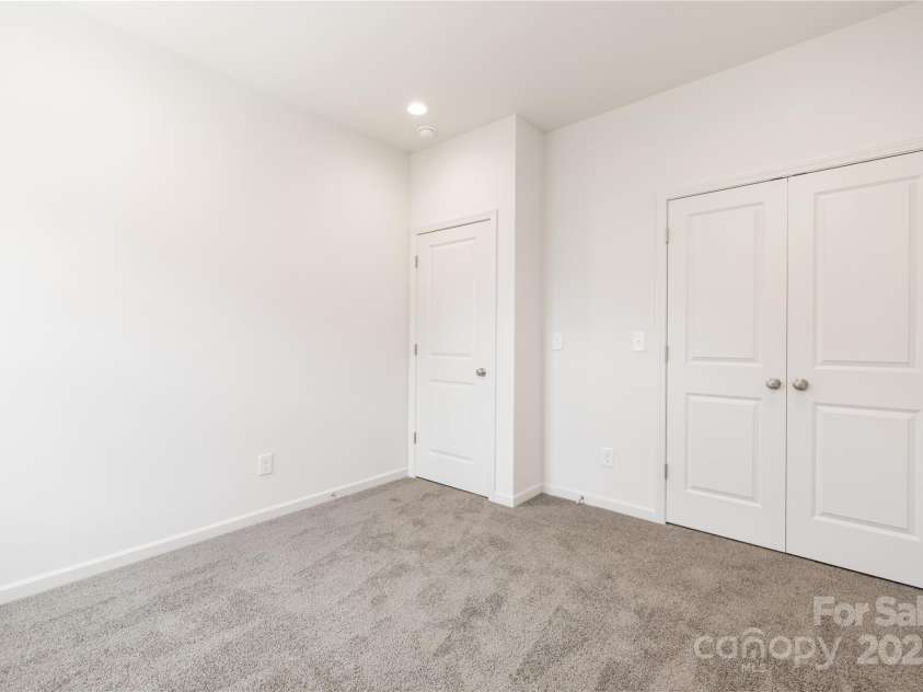 4226 Acorn Street, Charlotte, NC 28205.  MLS# CAR4269456, YatesRealty ID 20231. Representation