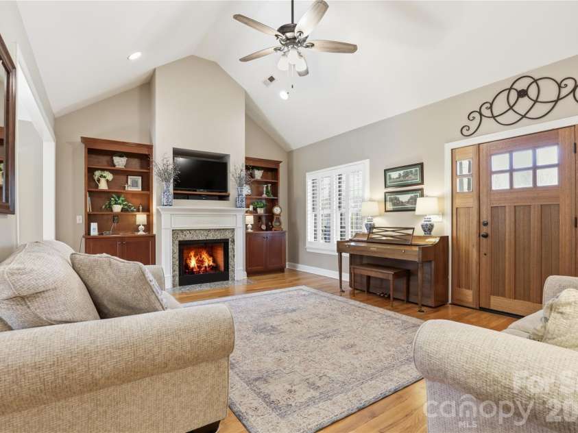 112 Houpe Ridge Lane, Statesville, NC 28625.  MLS# CAR4361993, YatesRealty ID 20235. 