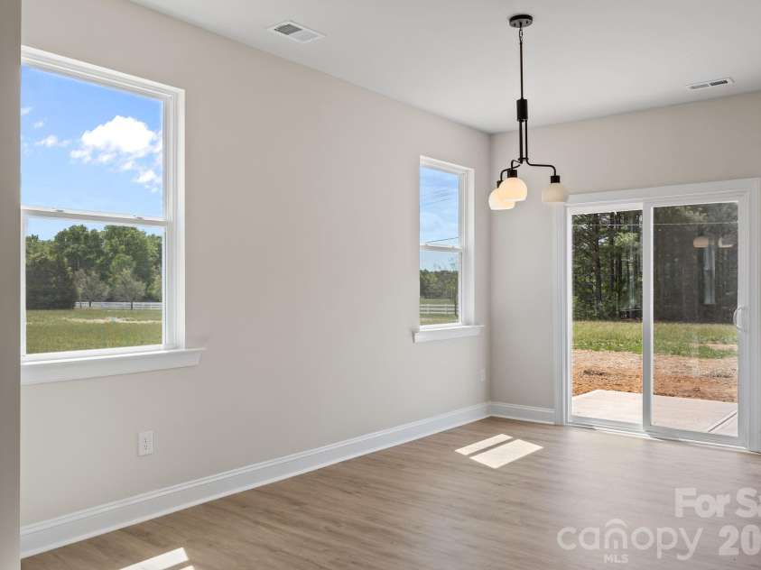 165 Eagle Drive, Salisbury, NC 28144.  MLS# CAR4364211, YatesRealty ID 20236. 
