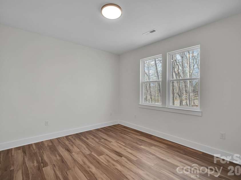 122 Plum Tree Lane, Statesville, NC 28677.  MLS# CAR4346526, YatesRealty ID 20237. 
