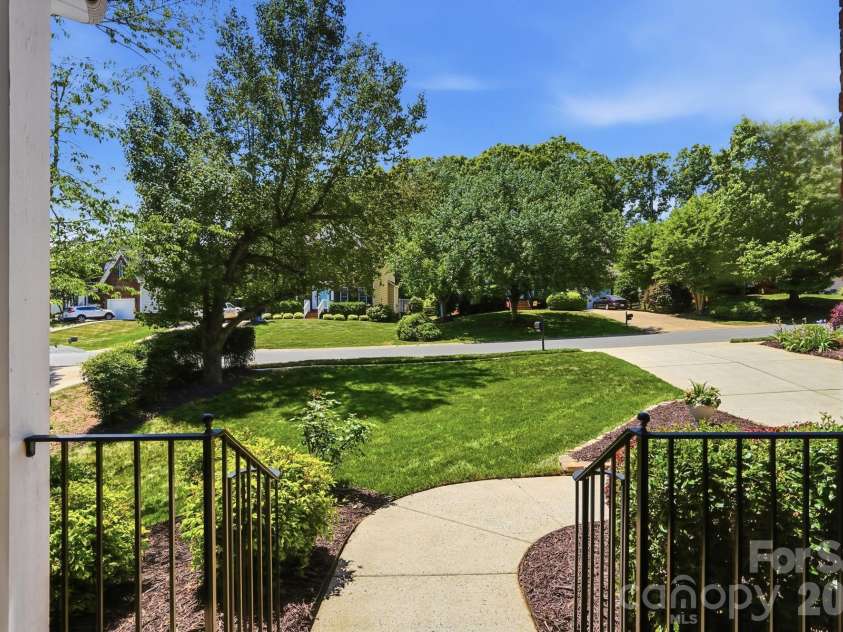 12126 Willingdon Road, Huntersville, NC 28078.  MLS# CAR4378193, YatesRealty ID 20238. 