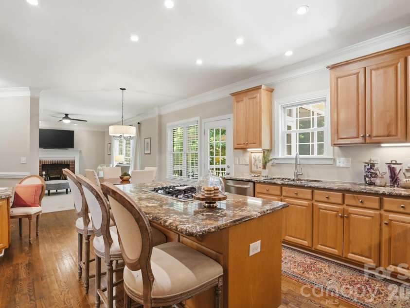 12126 Willingdon Road, Huntersville, NC 28078.  MLS# CAR4378193, YatesRealty ID 20238. 