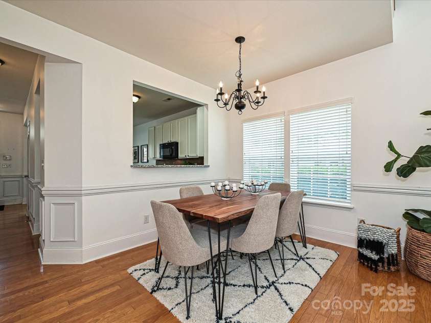 6505 Central Pacific Avenue, Charlotte, NC 28210.  MLS# CAR4258568, YatesRealty ID 20238. 