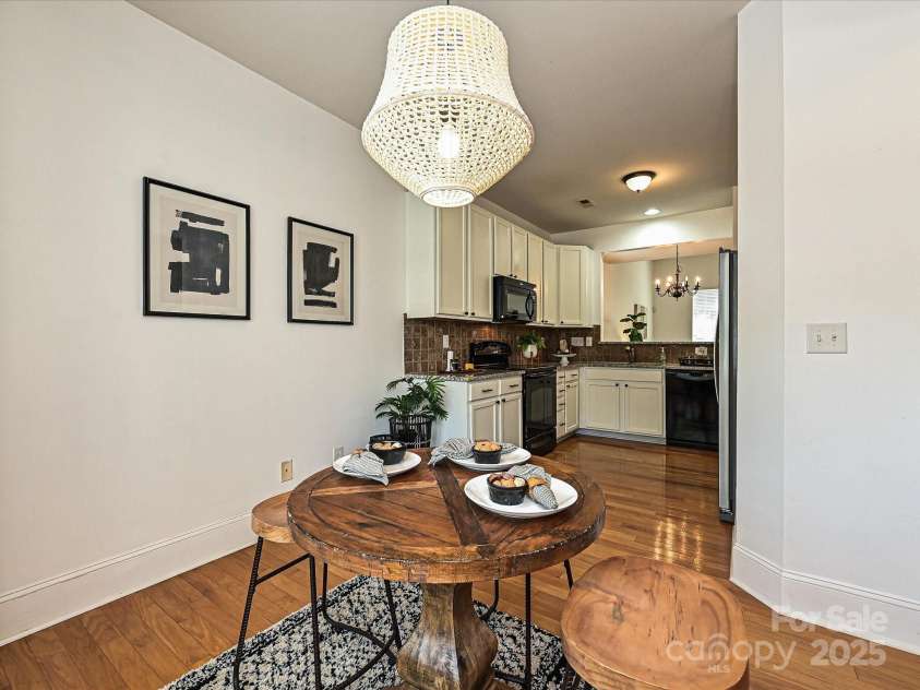 6505 Central Pacific Avenue, Charlotte, NC 28210.  MLS# CAR4258568, YatesRealty ID 20238. 