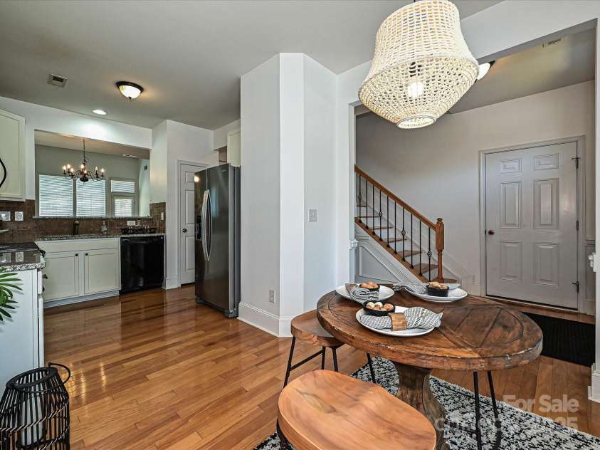 6505 Central Pacific Avenue, Charlotte, NC 28210.  MLS# CAR4258568, YatesRealty ID 20238. 