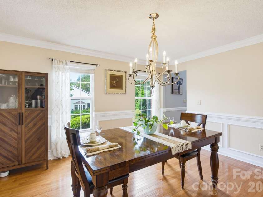 4113 Hallam Court, Charlotte, NC 28269.  MLS# CAR4410743, YatesRealty ID 20239. 