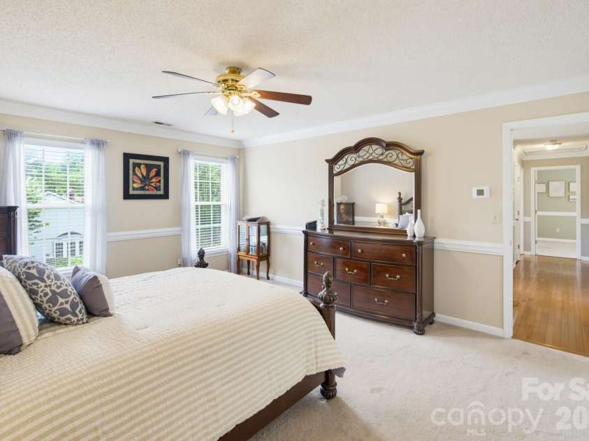 4113 Hallam Court, Charlotte, NC 28269.  MLS# CAR4410743, YatesRealty ID 20239. 