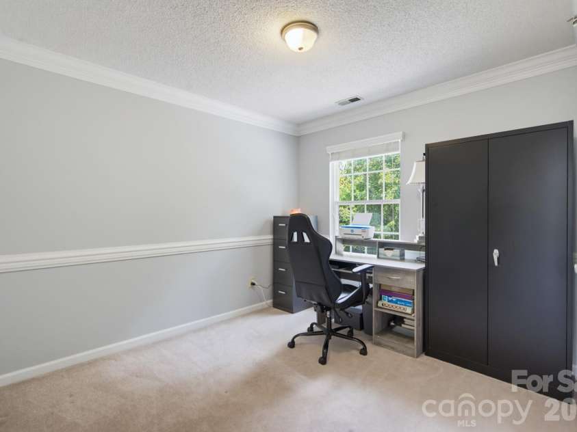 4113 Hallam Court, Charlotte, NC 28269.  MLS# CAR4410743, YatesRealty ID 20239. 