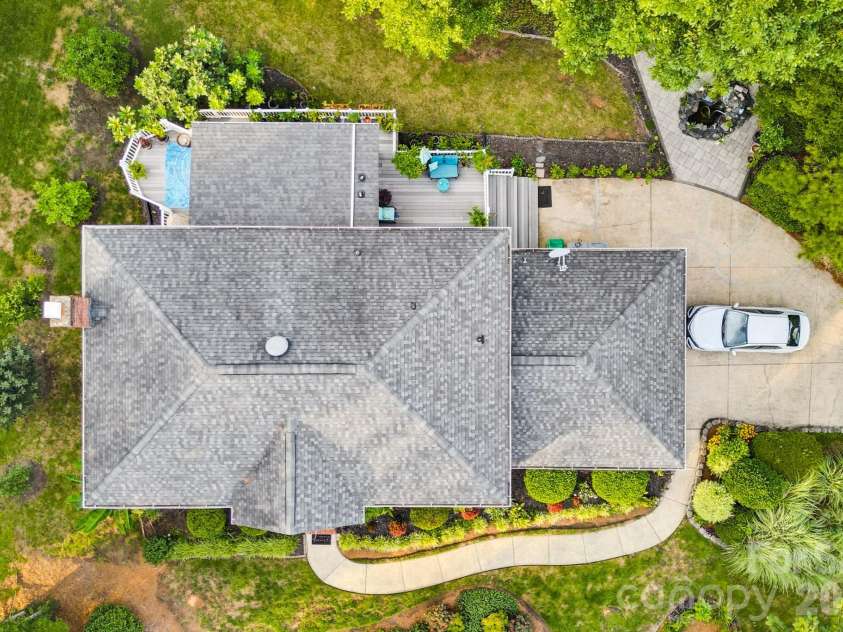 4113 Hallam Court, Charlotte, NC 28269.  MLS# CAR4410743, YatesRealty ID 20239. 