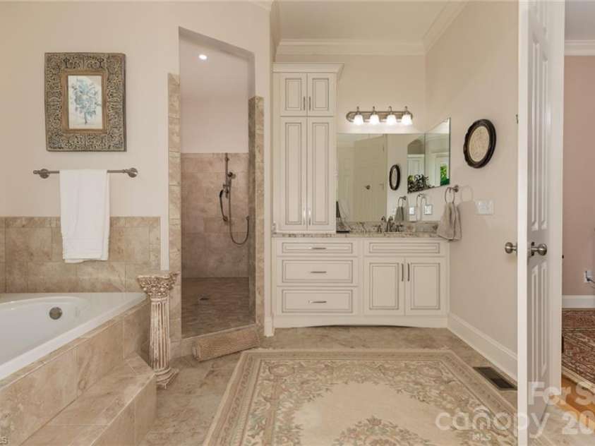 204 Violet Ridge, Lowgap, NC 27024.  MLS# CAR4335241, YatesRealty ID 2024. 