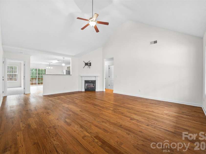 6115 Chandler Road, Clover, SC 29710.  MLS# CAR4354005, YatesRealty ID 20241. 