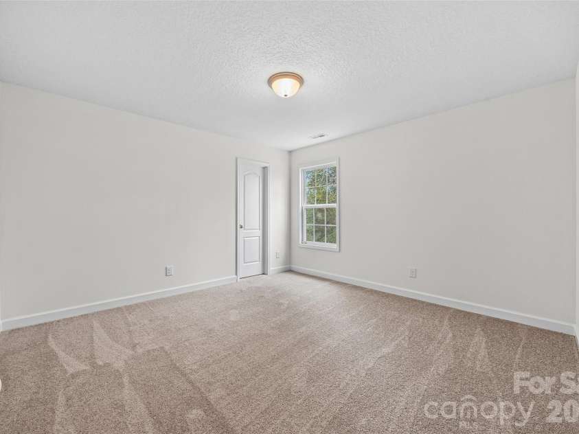 6115 Chandler Road, Clover, SC 29710.  MLS# CAR4354005, YatesRealty ID 20241. 