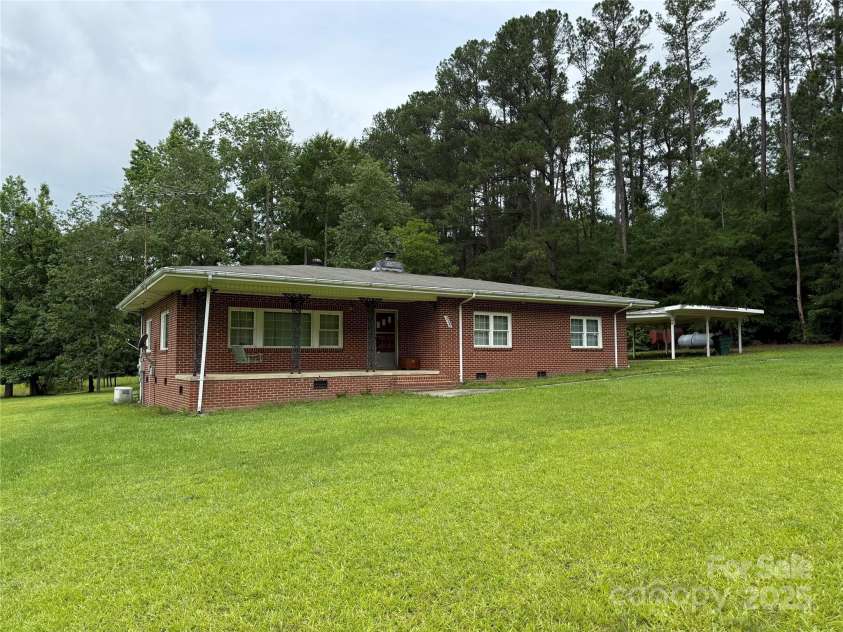 2350 Grubb Ferry Road, Salisbury, NC 28144.  MLS# CAR4270039, YatesRealty ID 20246. 