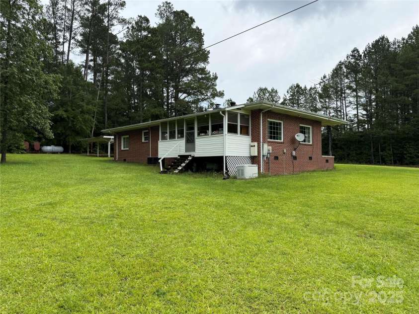 2350 Grubb Ferry Road, Salisbury, NC 28144.  MLS# CAR4270039, YatesRealty ID 20246. 