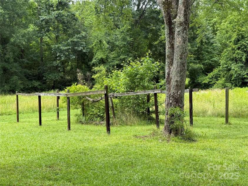 2350 Grubb Ferry Road, Salisbury, NC 28144.  MLS# CAR4270039, YatesRealty ID 20246. 