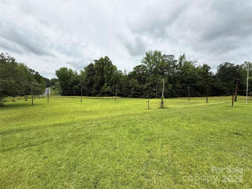 2350 Grubb Ferry Road, Salisbury, NC 28144.  MLS# CAR4270039, YatesRealty ID 20246. 