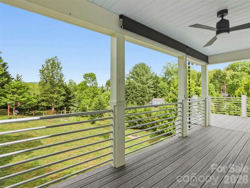 1797 Main Street, Hendersonville, NC 28792.  MLS# CAR4376914, YatesRealty ID 20247. 