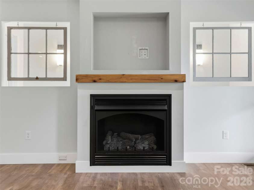 1797 Main Street, Hendersonville, NC 28792.  MLS# CAR4376914, YatesRealty ID 20247. 