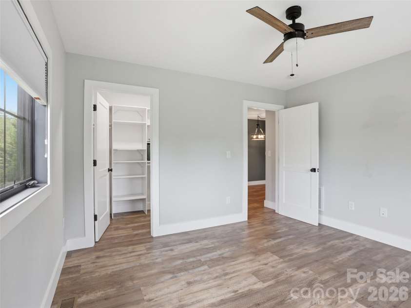1797 Main Street, Hendersonville, NC 28792.  MLS# CAR4376914, YatesRealty ID 20247. 