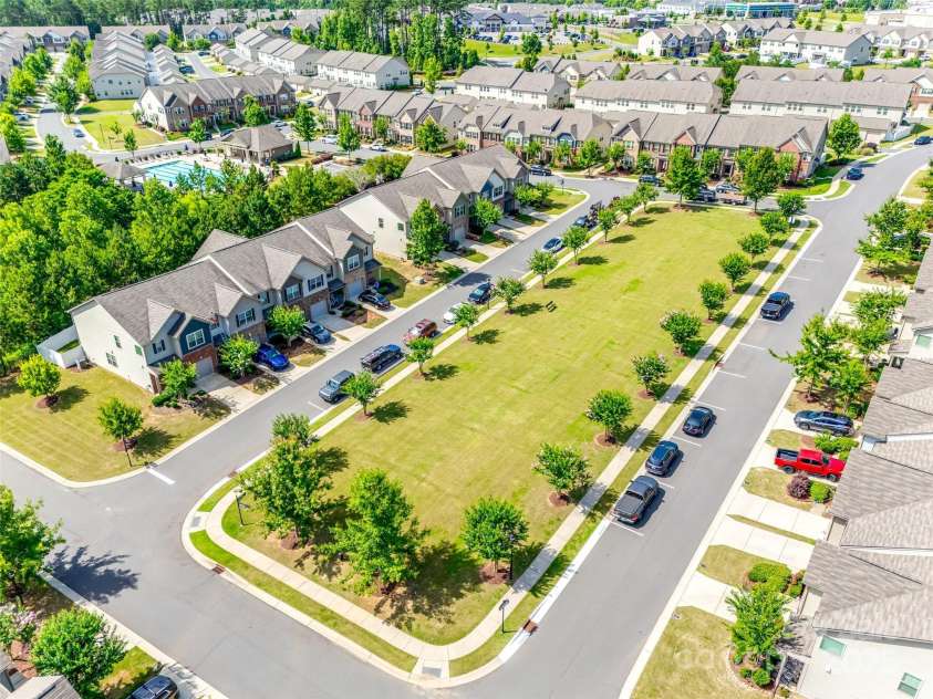 5033 Mockernut Lane, Indian Land, SC 29707.  MLS# CAR4268504, YatesRealty ID 20247. Amenities