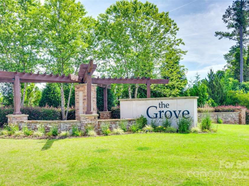 5033 Mockernut Lane, Indian Land, SC 29707.  MLS# CAR4268504, YatesRealty ID 20247. Welcome to the Grove