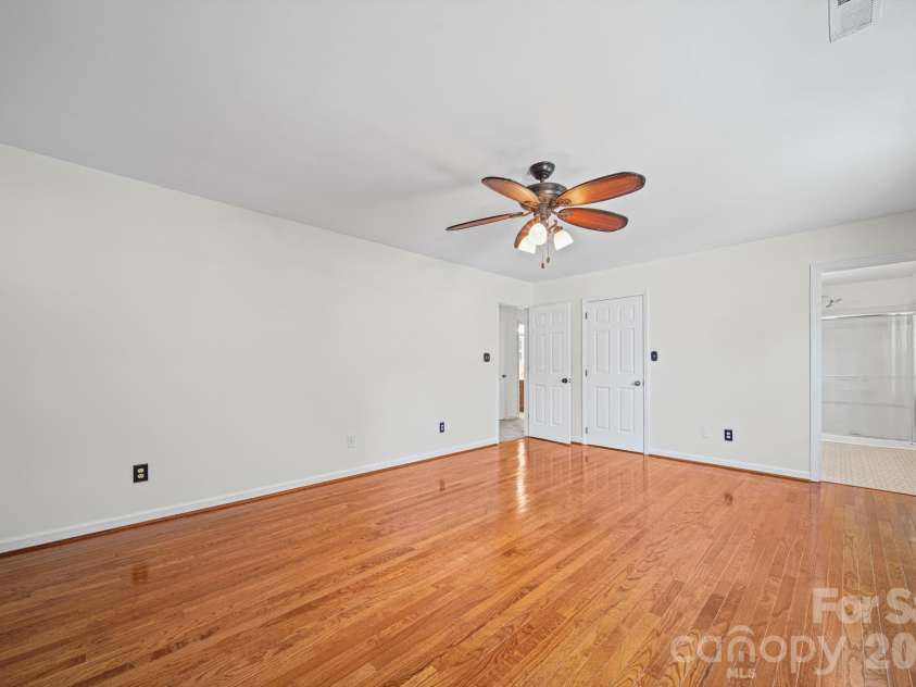 6520 Dougherty Drive, Charlotte, NC 28213.  MLS# CAR4377449, YatesRealty ID 20248. Primary bedroom (another view)