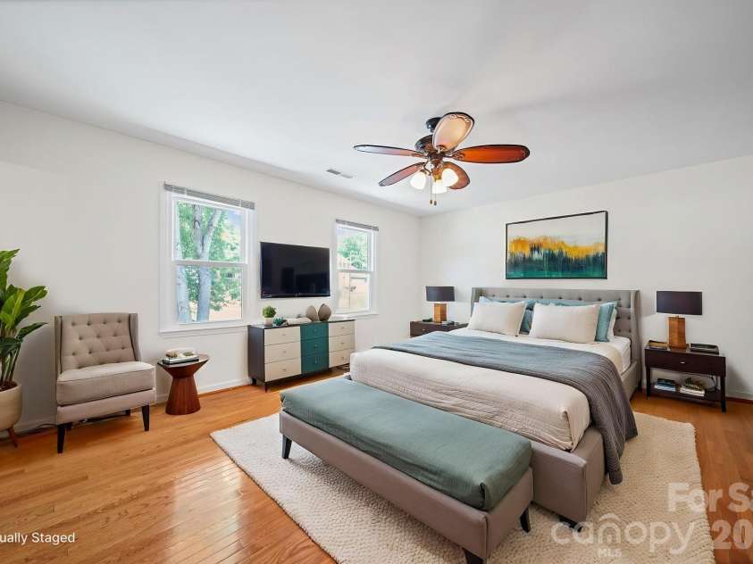 6520 Dougherty Drive, Charlotte, NC 28213.  MLS# CAR4377449, YatesRealty ID 20248. Primary bedroom (virtually staged)