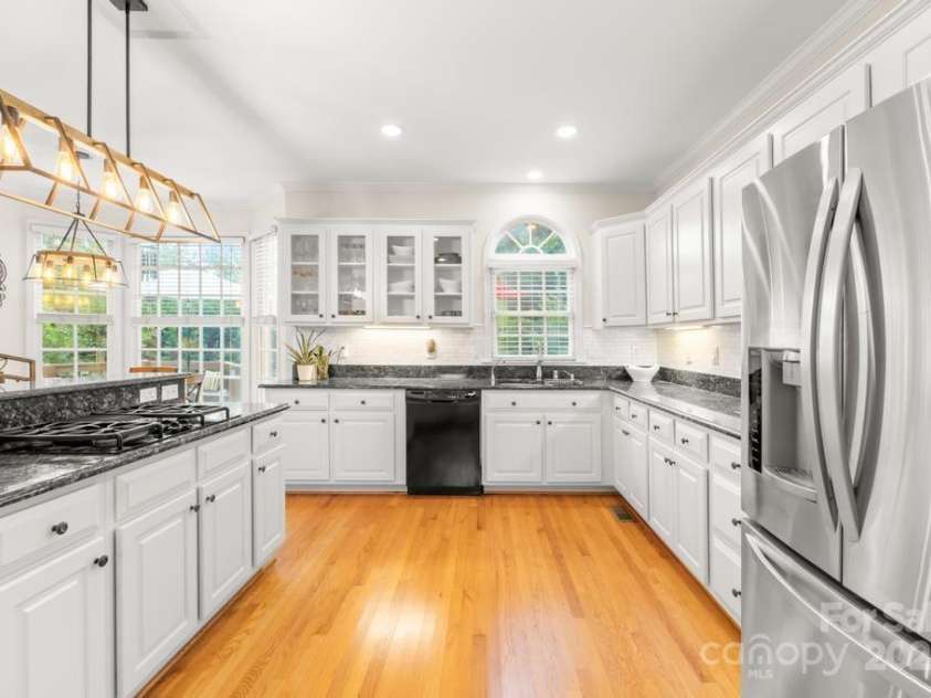 9514 Hayenridge Court, Huntersville, NC 28078.  MLS# CAR4270559, YatesRealty ID 20248. 