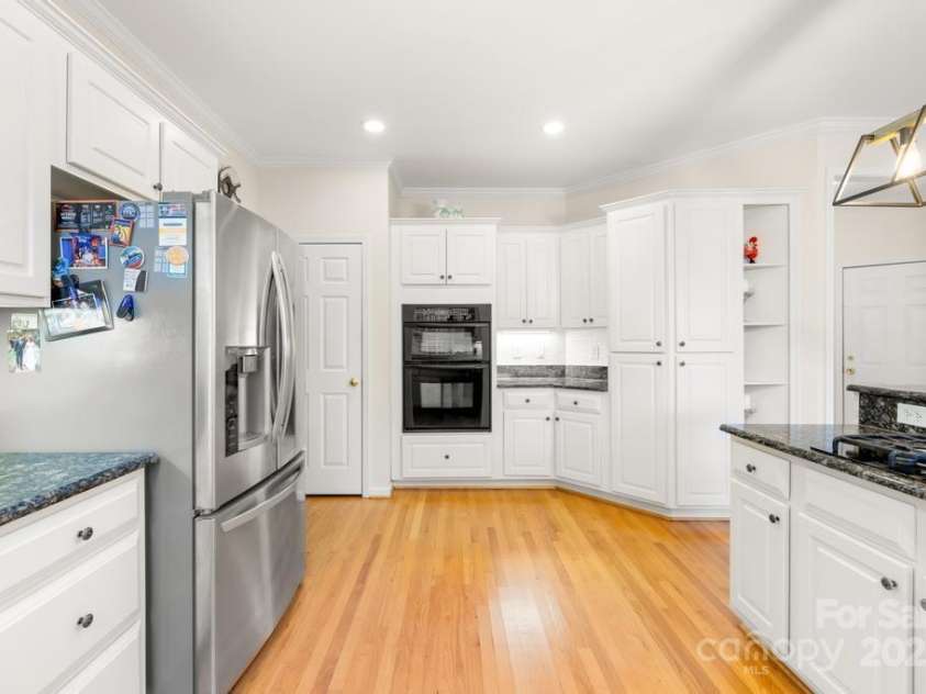 9514 Hayenridge Court, Huntersville, NC 28078.  MLS# CAR4270559, YatesRealty ID 20248. 