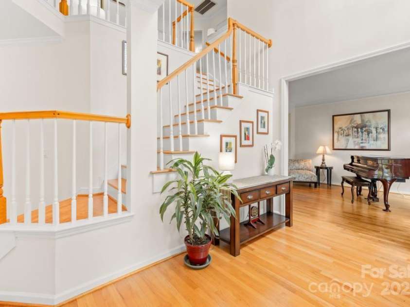 9514 Hayenridge Court, Huntersville, NC 28078.  MLS# CAR4270559, YatesRealty ID 20248. So many spacious to make this home functional and fun!